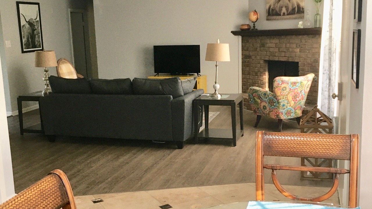 Photo of Livingroom in Gravel Ridge