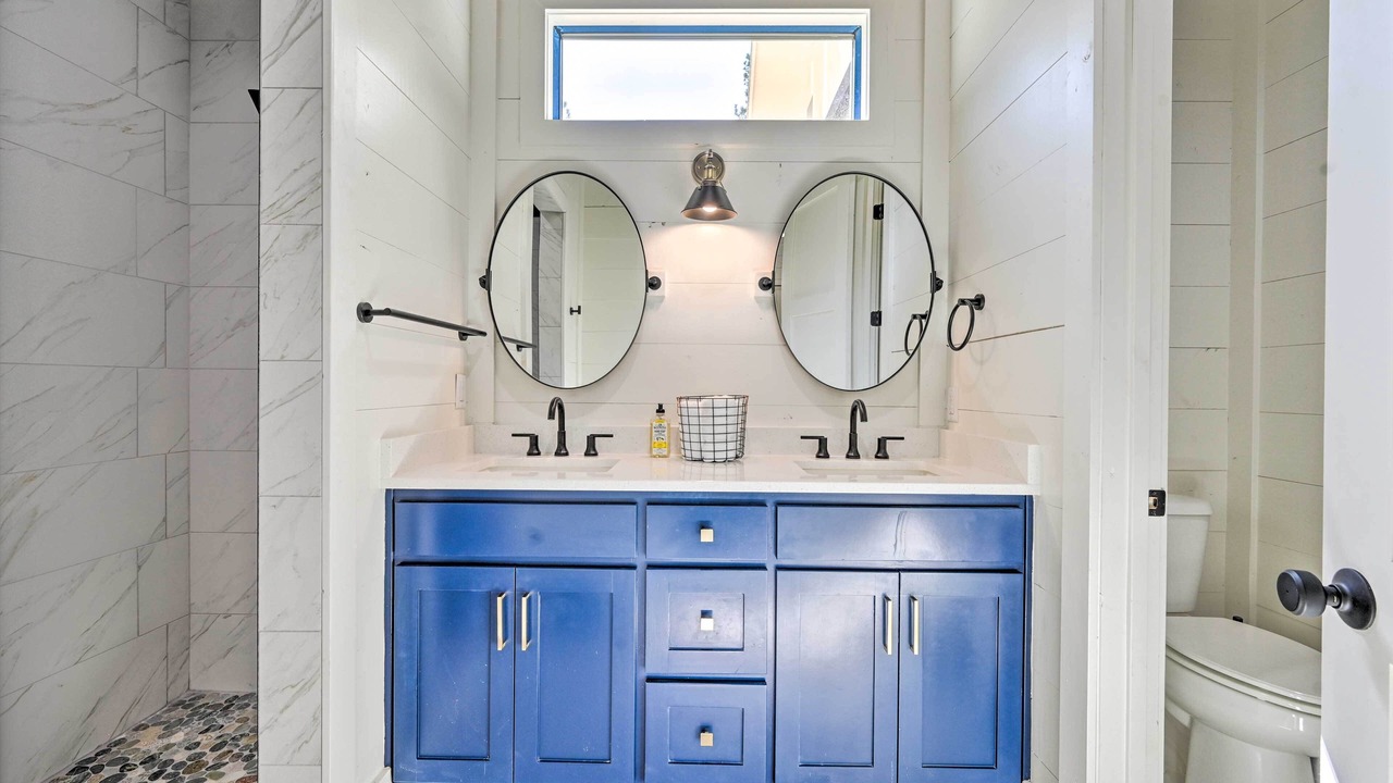 Photo of Bathroom in Hochatown
