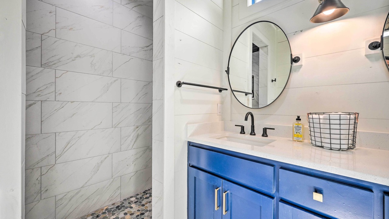 Photo of Bathroom in Hochatown