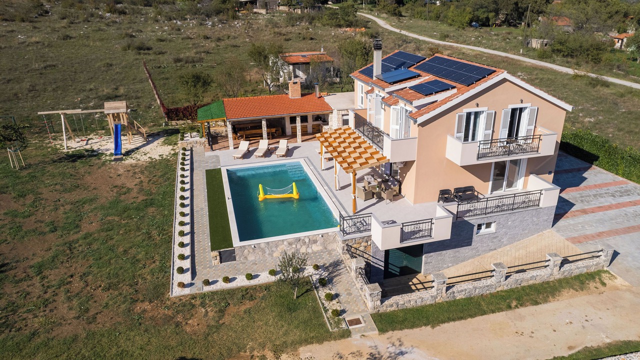 Photo of Outdoor in Ruzic