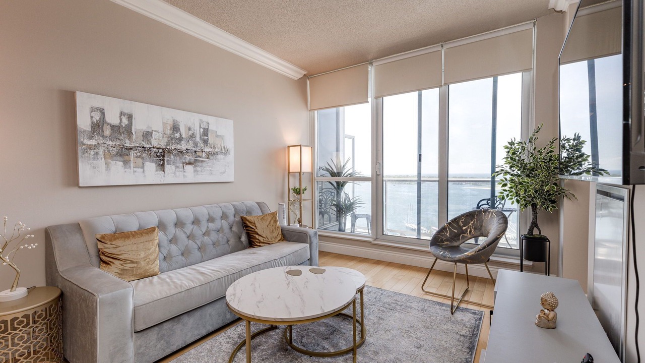Photo of Livingroom in Central Waterfront