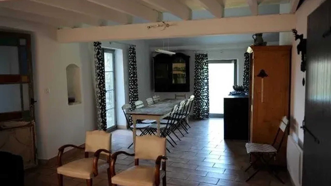 Photo of Livingroom in Saint-Ferreol-Trente-Pas