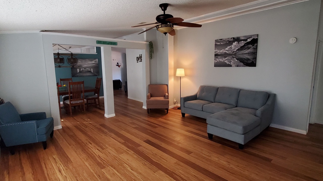Photo of Bedroom in Quinlan