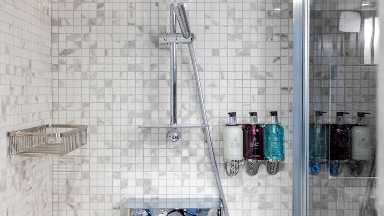 Photo of Bathroom in 4th Arrondissement