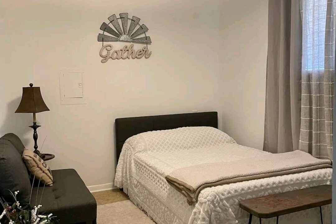 Photo of Bedroom in Pineville