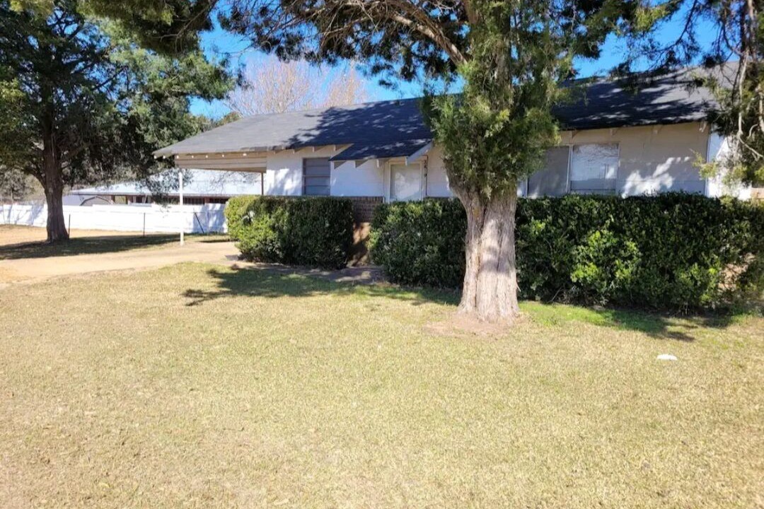 Photo of Outdoor in Pineville