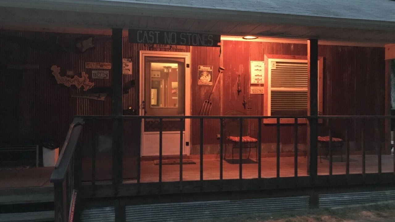 Photo of Outdoor in Lakeview