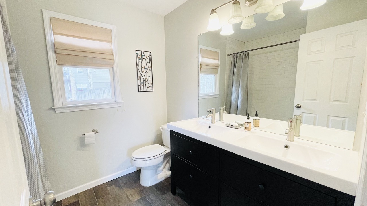 Photo of Bathroom in Acworth