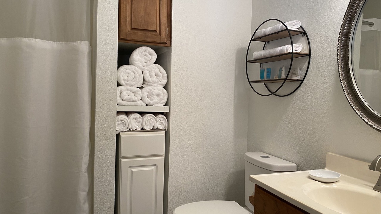 Photo of Bathroom in Evening Shade