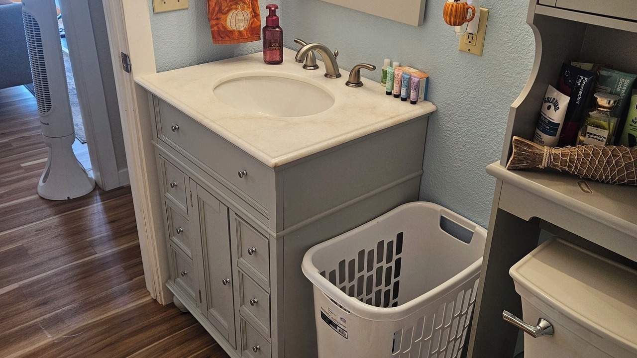 Photo of Bathroom in Grandy