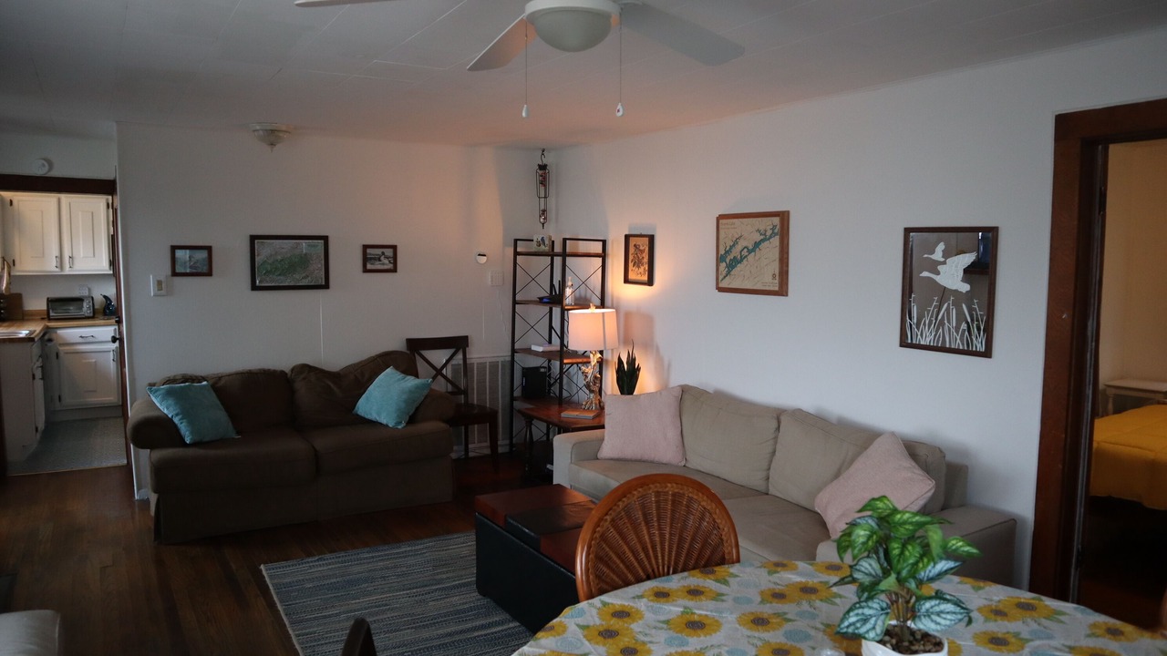 Photo of Livingroom in Jellico