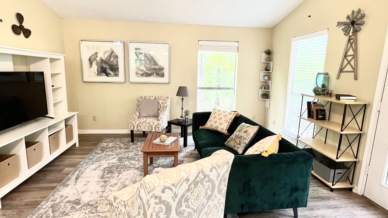 Photo of Livingroom in Montgomery