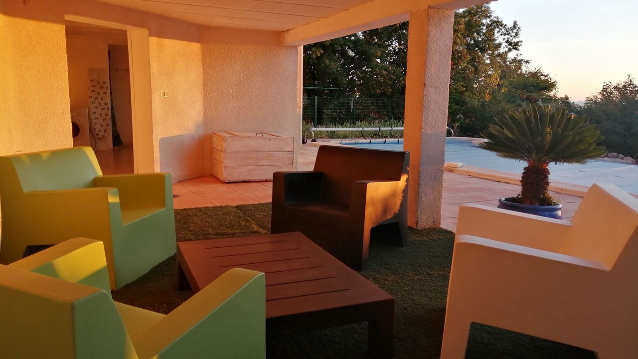 Photo of Patio Balcony in Courry