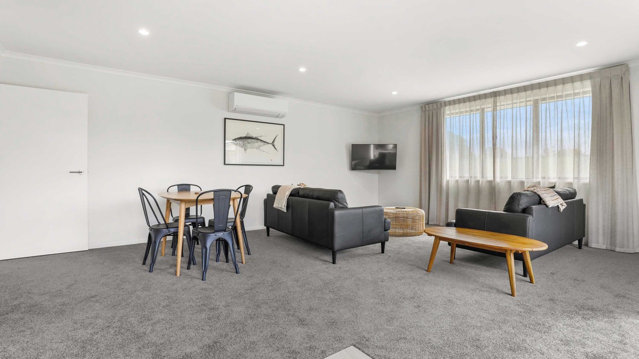 Photo of Others in Lynmore