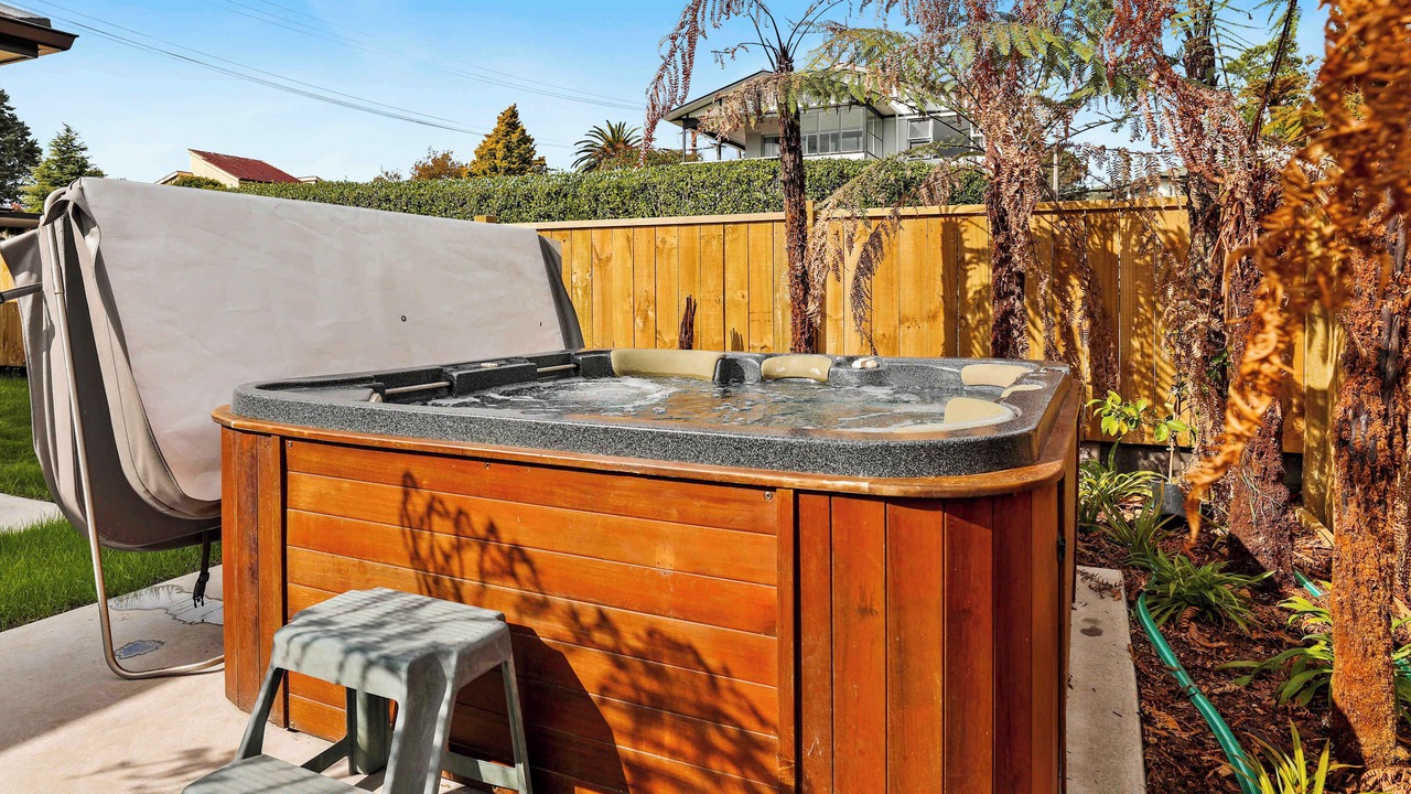 Photo of Others in Lynmore