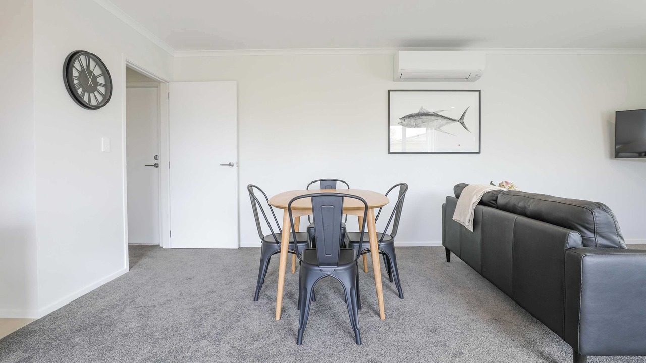 Photo of Others in Lynmore