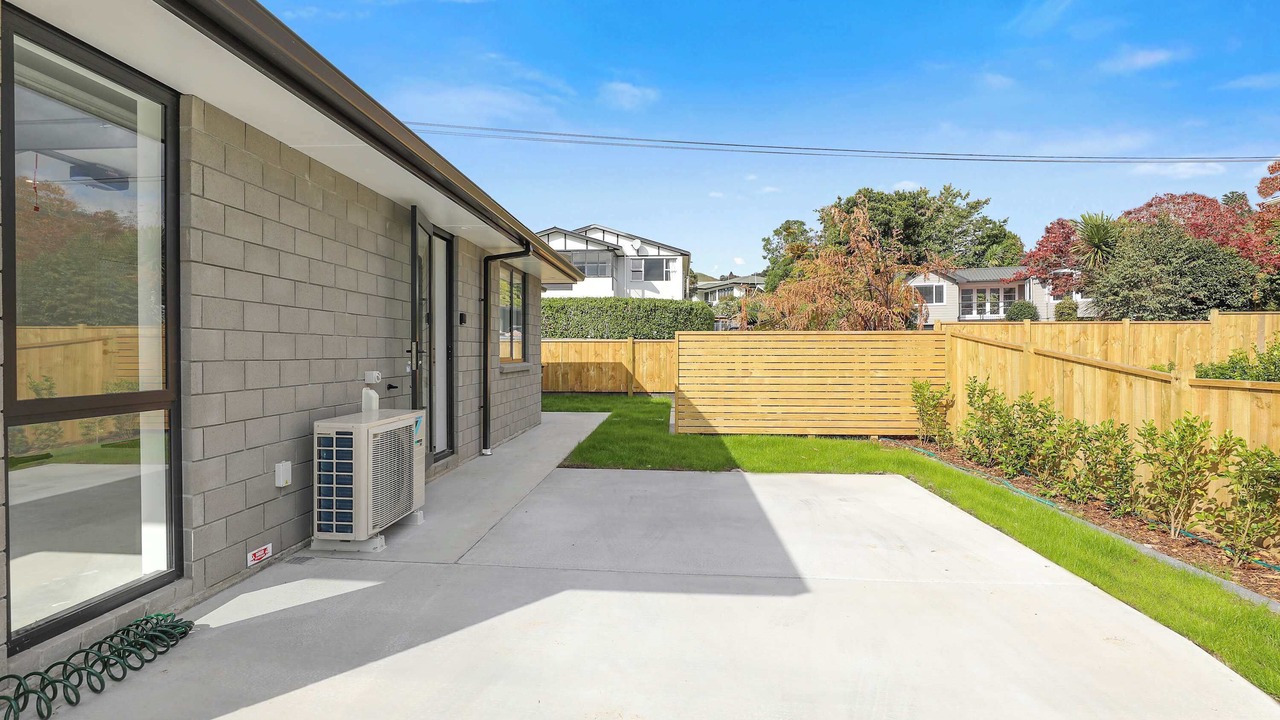 Photo of Others in Lynmore