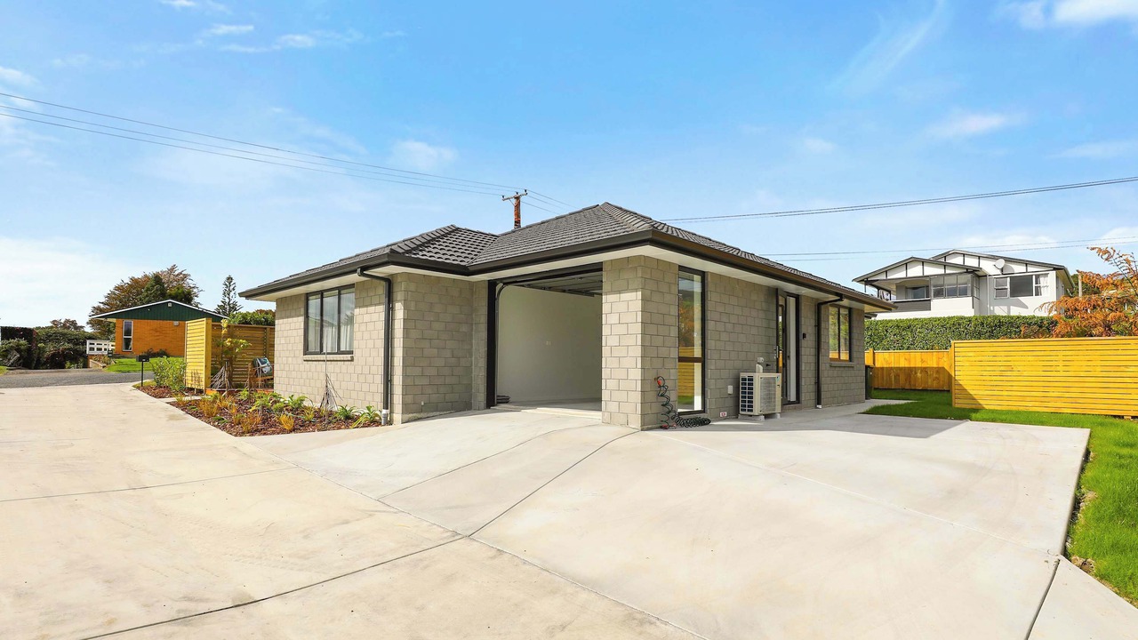 Photo of Others in Lynmore