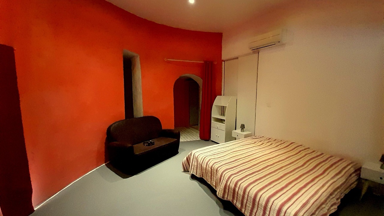 Photo of Bedroom in Saint-Santin-de-Maurs