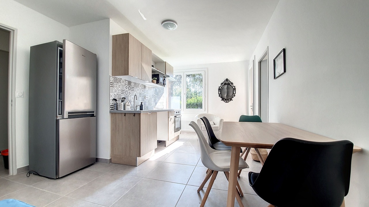 Photo of Kitchen in Les Beaux-Arts