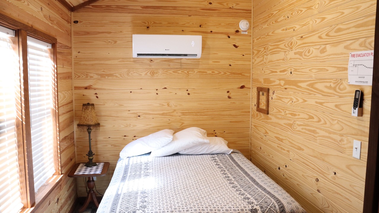 Photo of Bedroom in Holladay