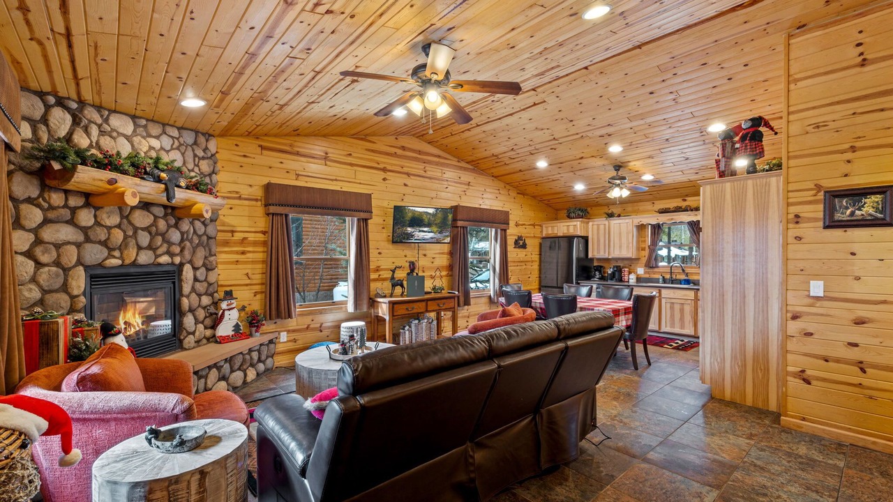 Photo of Livingroom in Greer