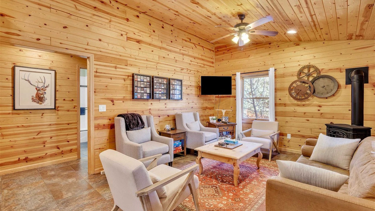 Photo of Livingroom in Greer