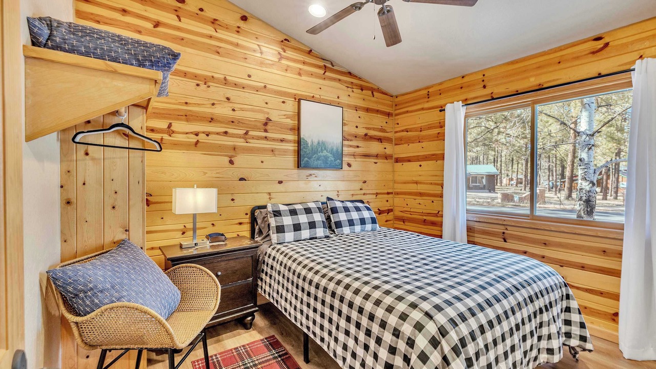 Photo of Bedroom in Greer