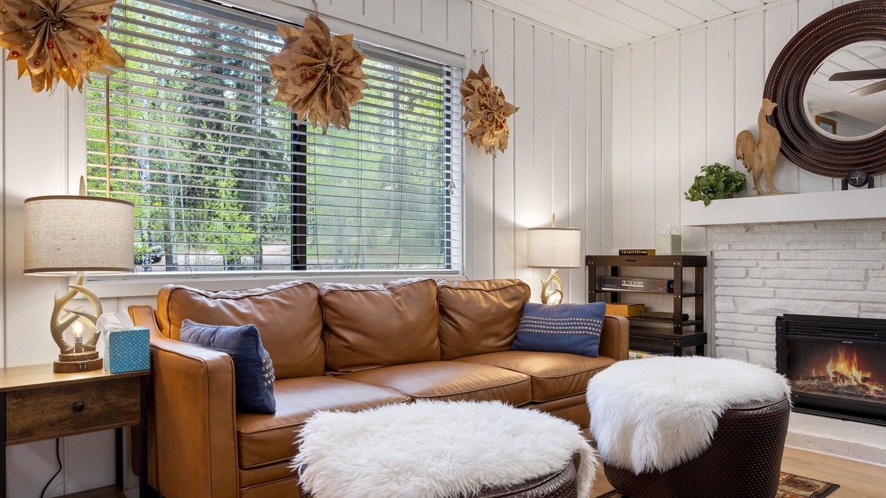 Photo of Livingroom in Greer
