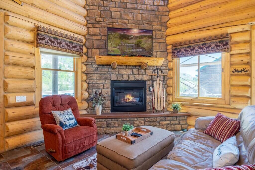 Photo of Livingroom in Greer