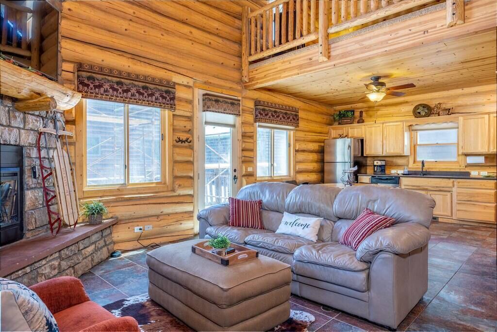 Photo of Livingroom in Greer