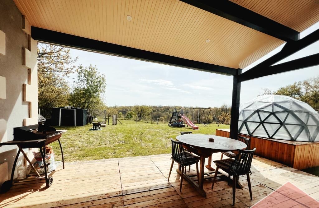 Photo of Outdoor in Cherves-Richemont