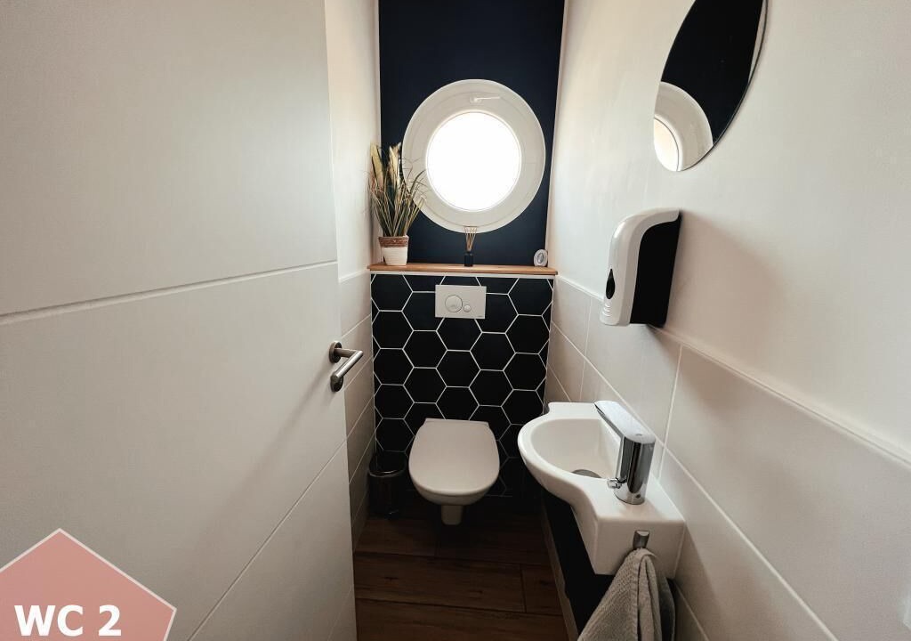 Photo of Bathroom in Cherves-Richemont