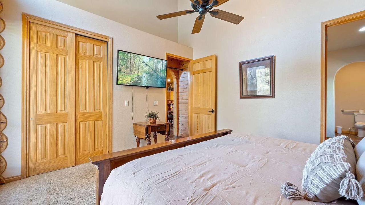 Photo of Bedroom in Greer