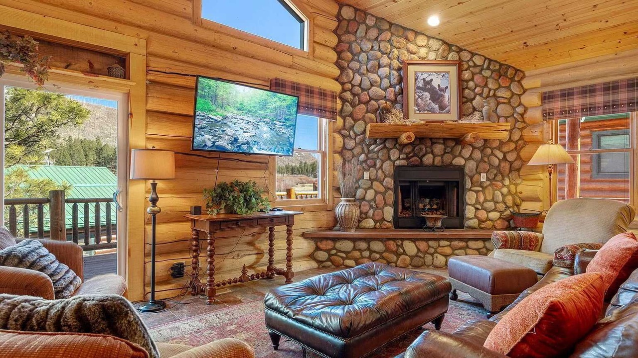 Photo of Livingroom in Greer