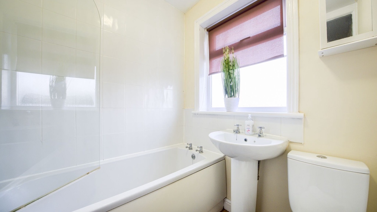 Photo of Bathroom in Tatenhill