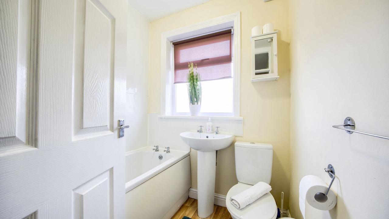 Photo of Bathroom in Tatenhill