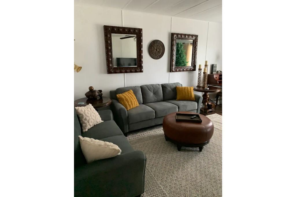 Photo of Livingroom in Gainesville