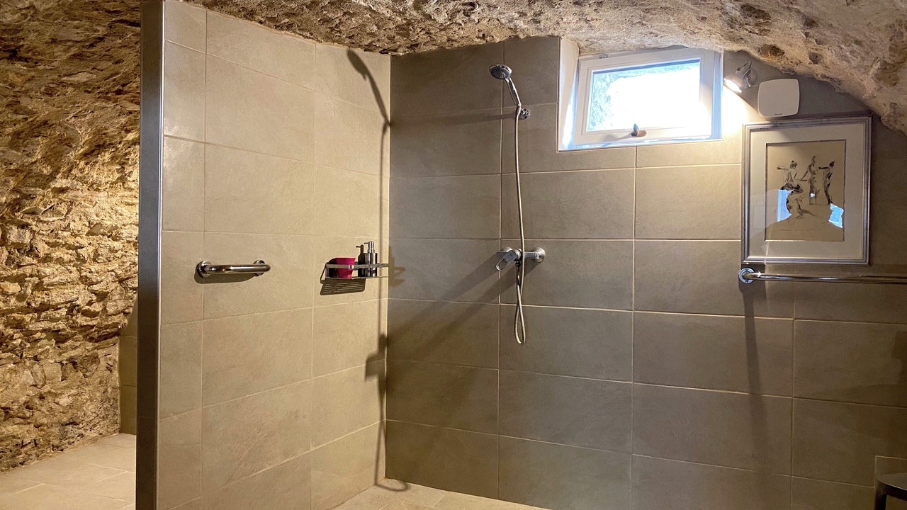 Photo of Bathroom in Saint-Saturnin-les-Apt