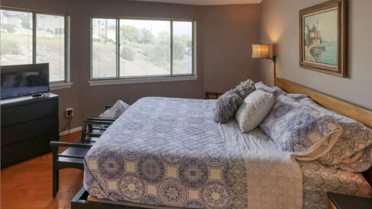 Photo of Bedroom in Lakeway