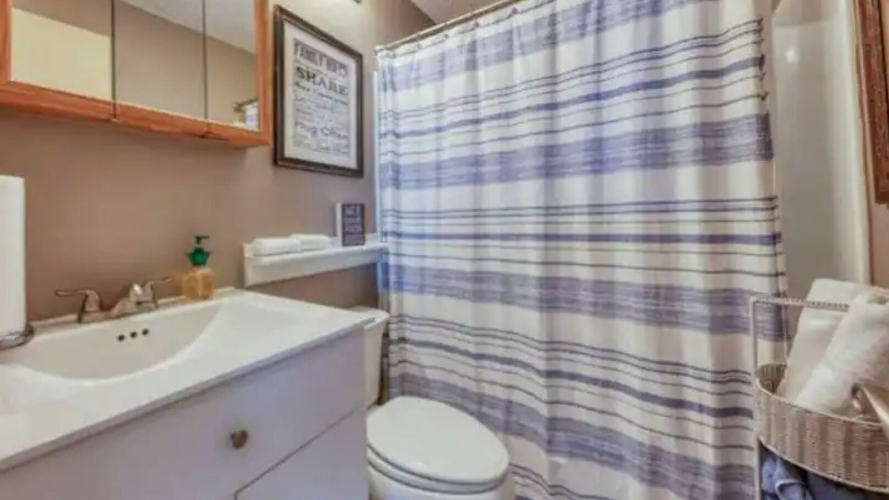 Photo of Bathroom in Lakeway