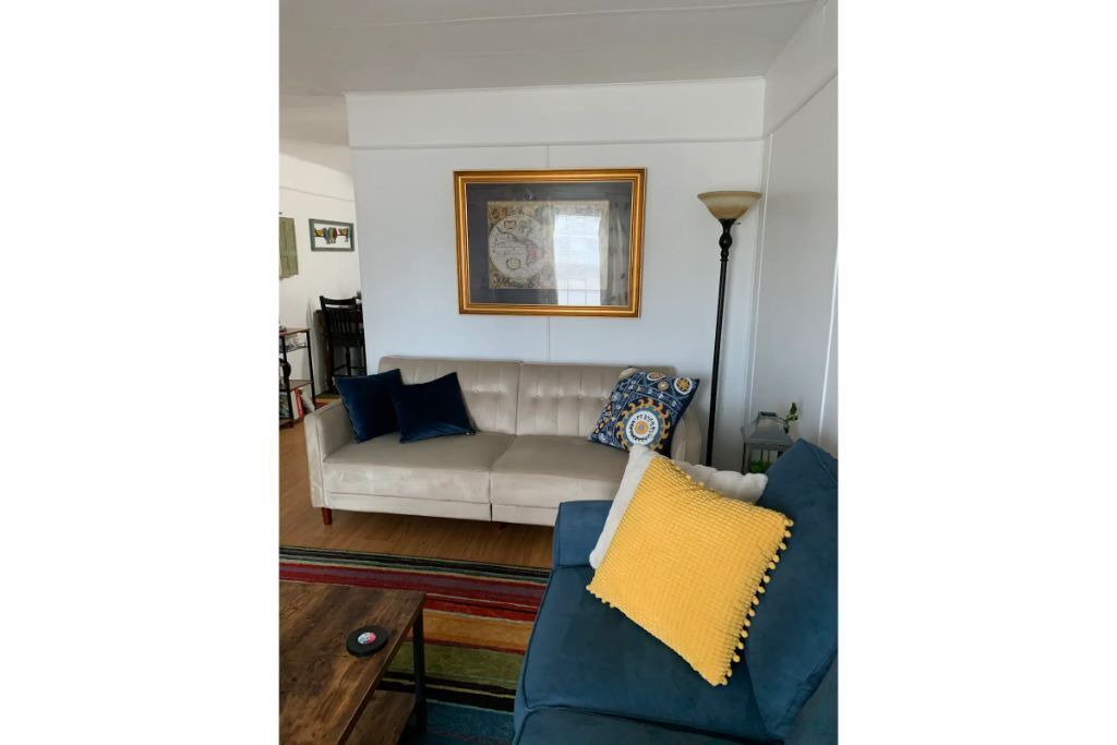 Photo of Livingroom in Gainesville