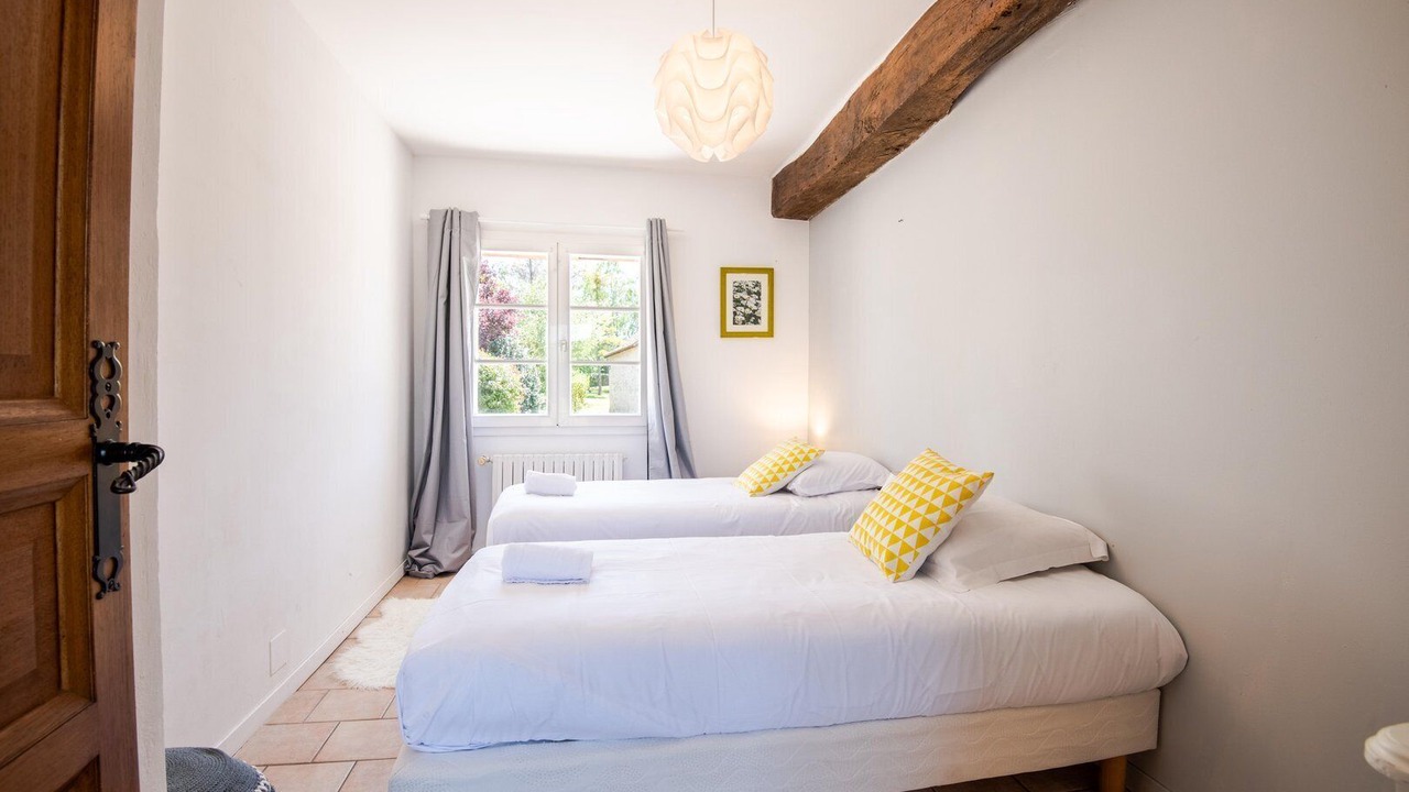 Photo of Bedroom in Ambillou