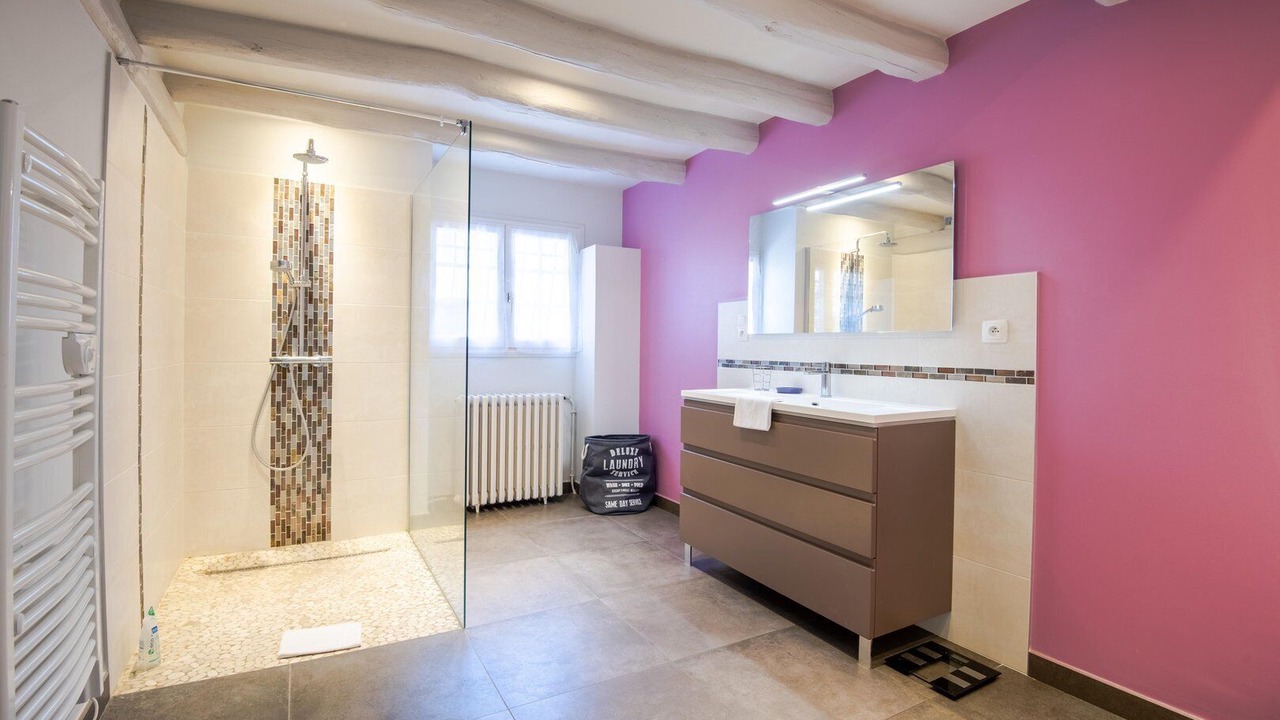 Photo of Bathroom in Ambillou