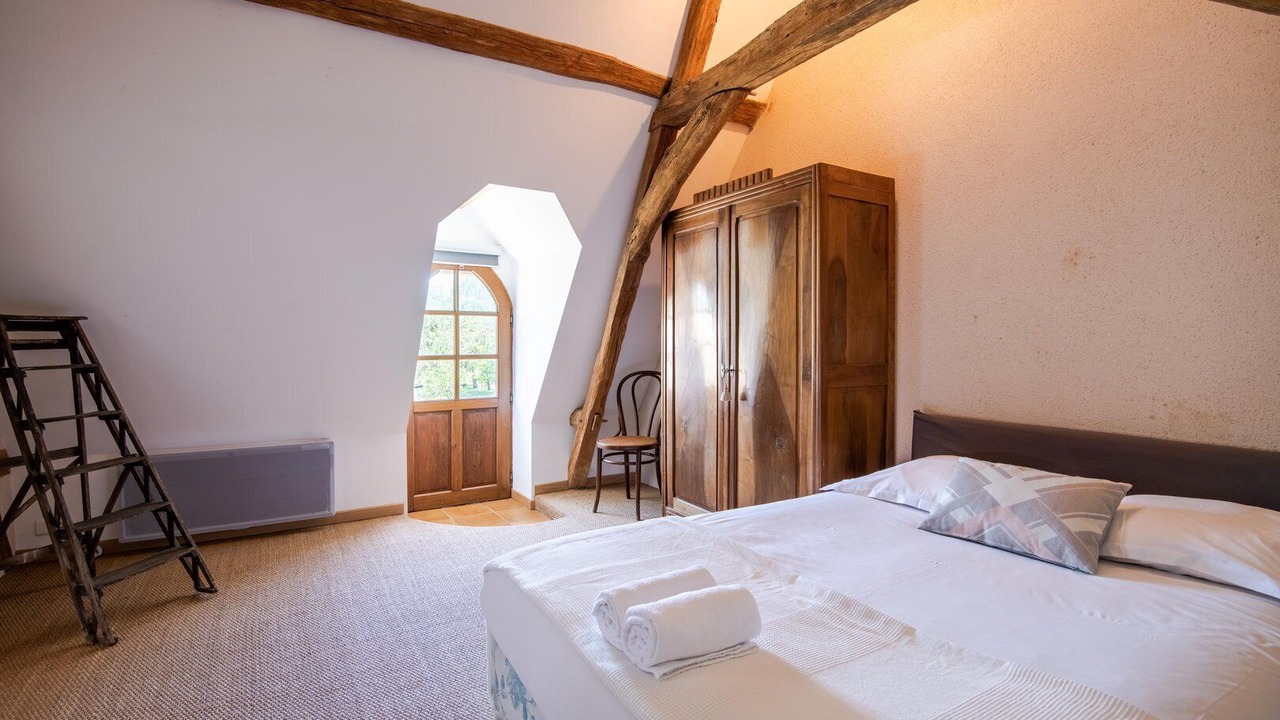 Photo of Bedroom in Ambillou