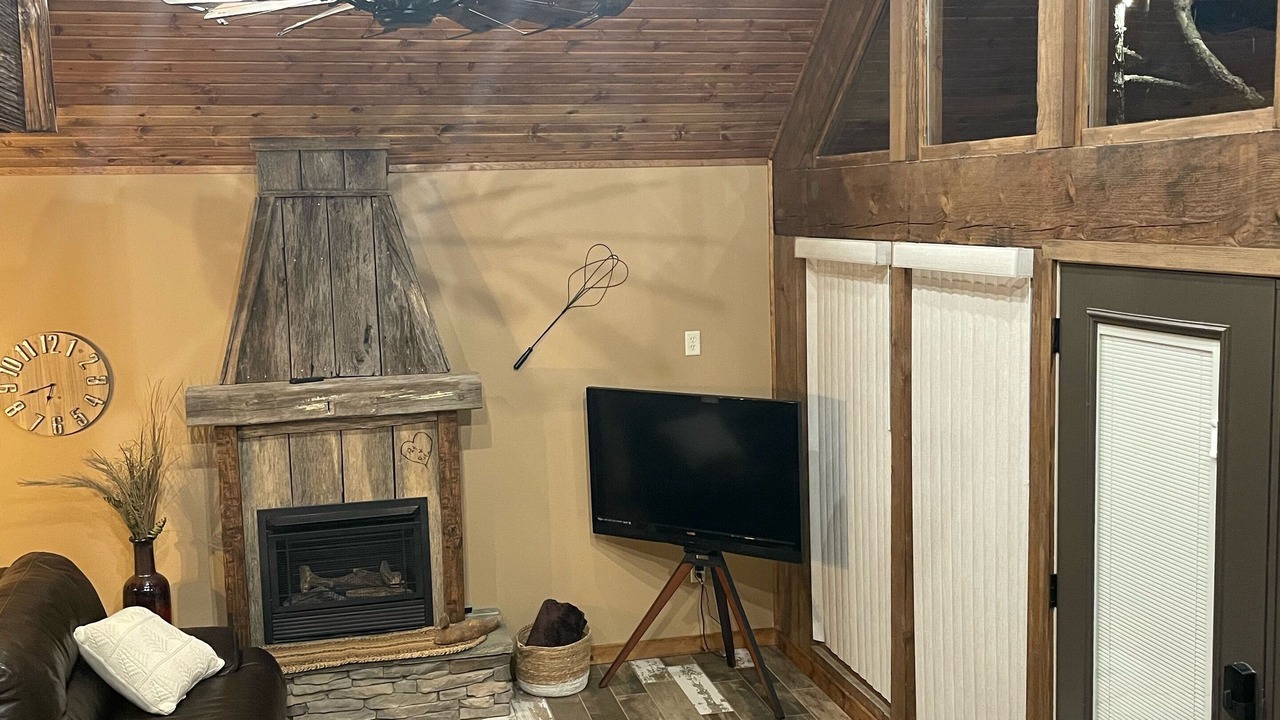 Photo of Livingroom in Elk Creek