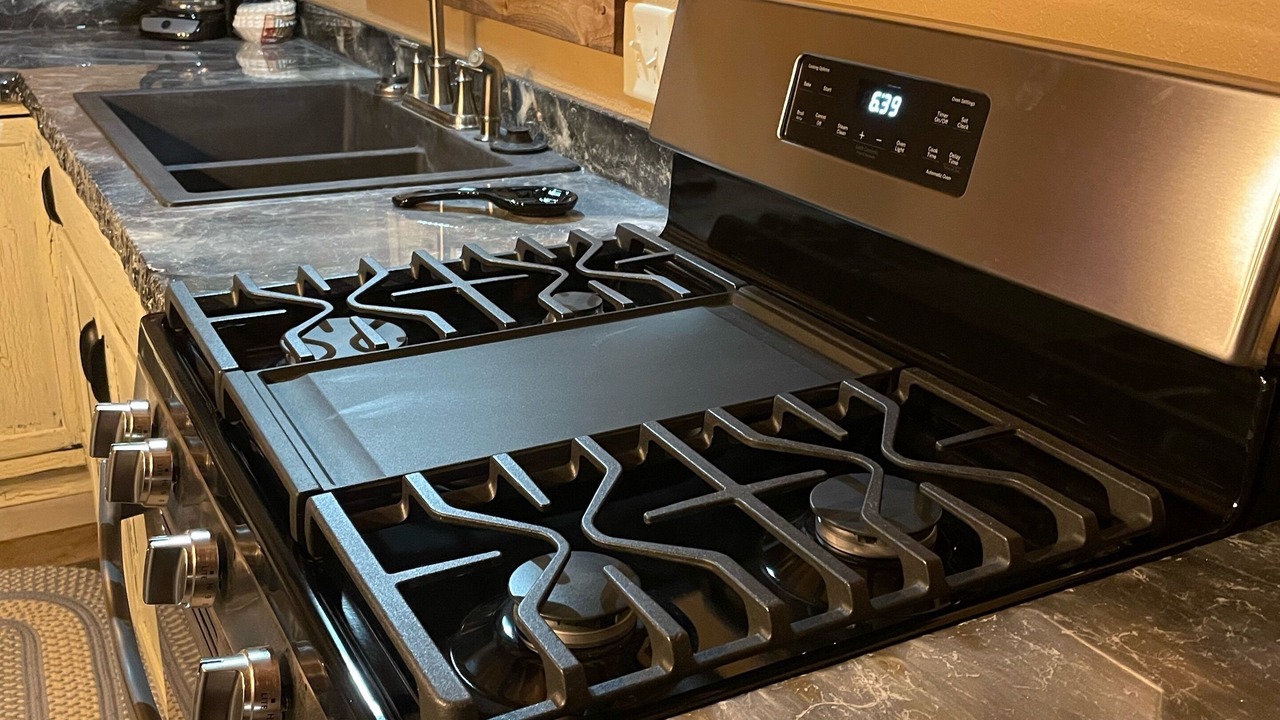Photo of Kitchen in Elk Creek