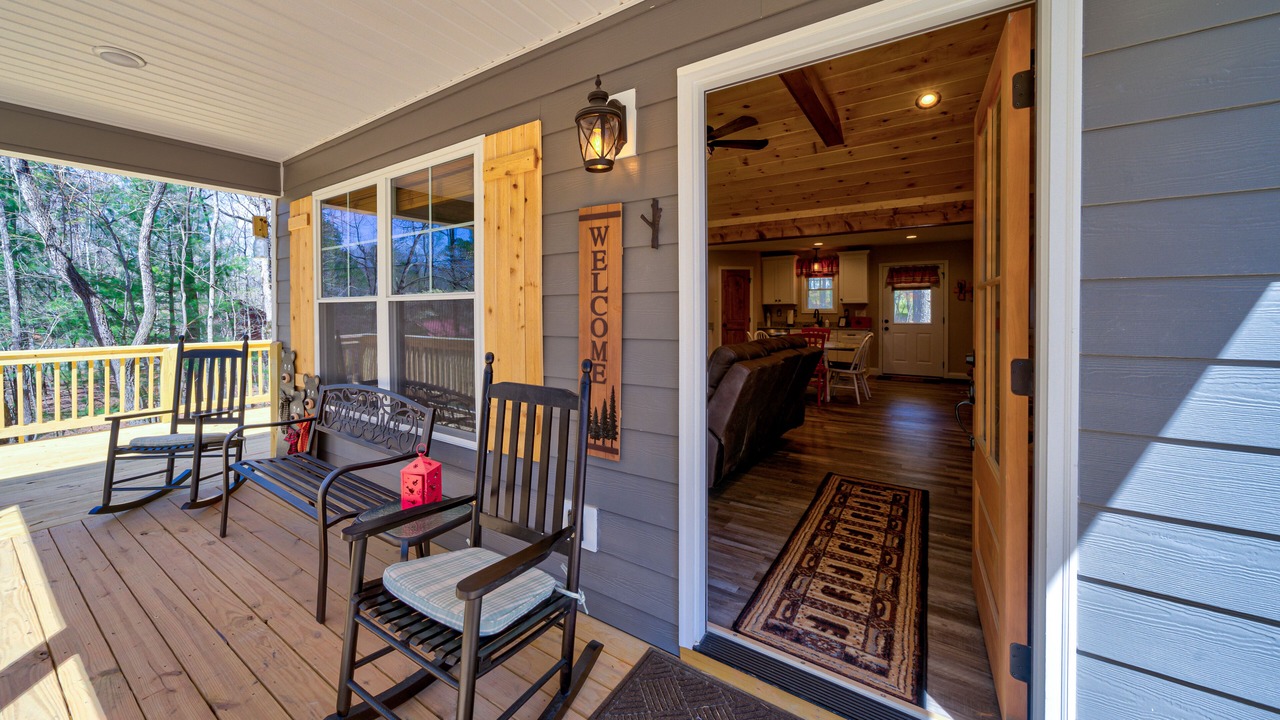 Photo of Patio Balcony in Eagle Mountain