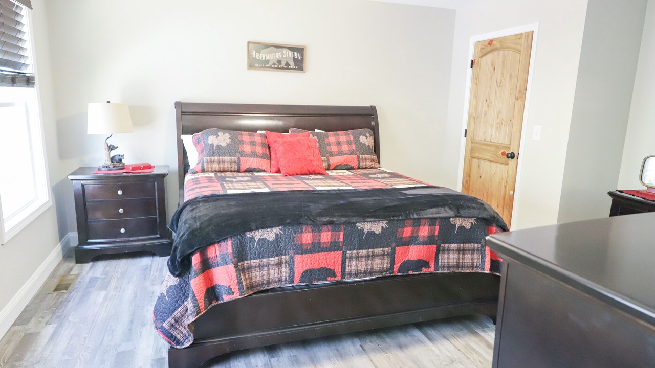 Photo of Bedroom in Eagle Mountain