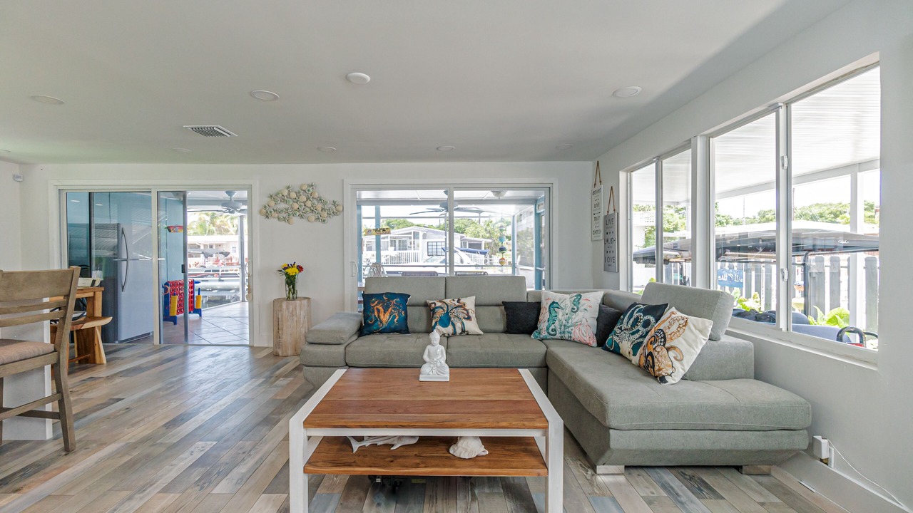Photo of Bedroom in Cross Key Waterways